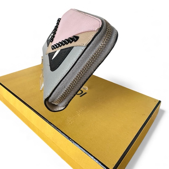 FENDI Monster Wallet - Full Inclusion - EUC - Picture 5 of 14